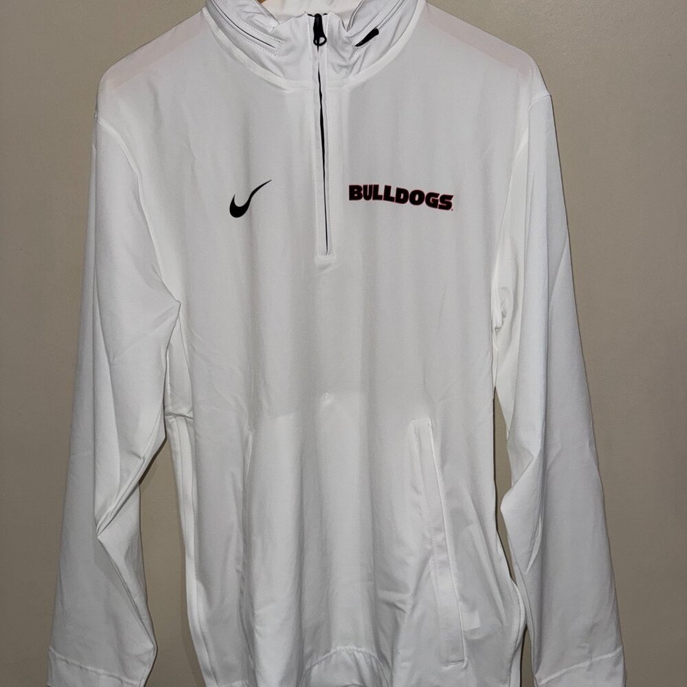 Nike UGA Georgia Bulldogs Team Issue PE Sideline Half-Zip Jacket White Men S NEW
